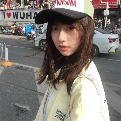 百花盛放 封面